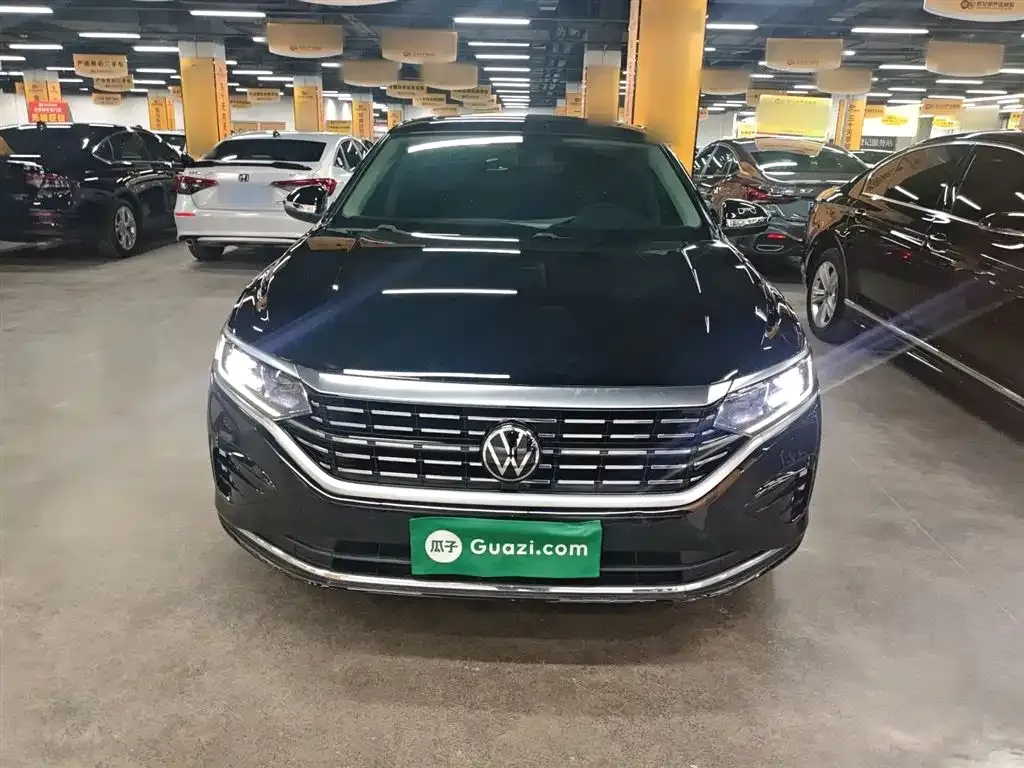 Volkswagen Passat — фото 3