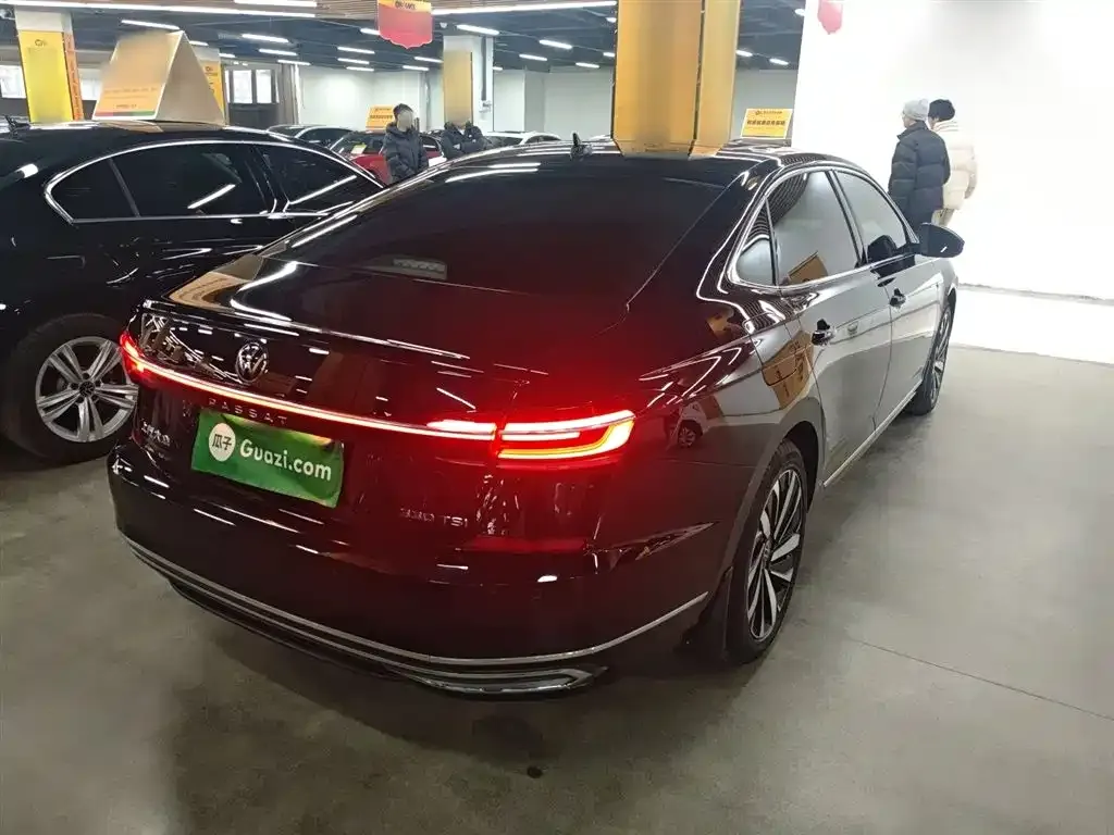 Volkswagen Passat — фото 9