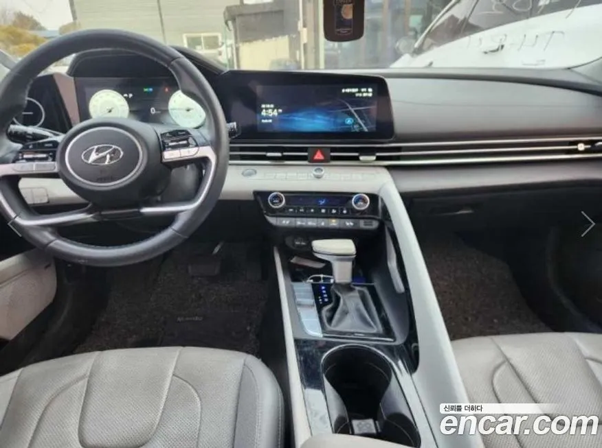 Hyundai AVANTE — фото 9