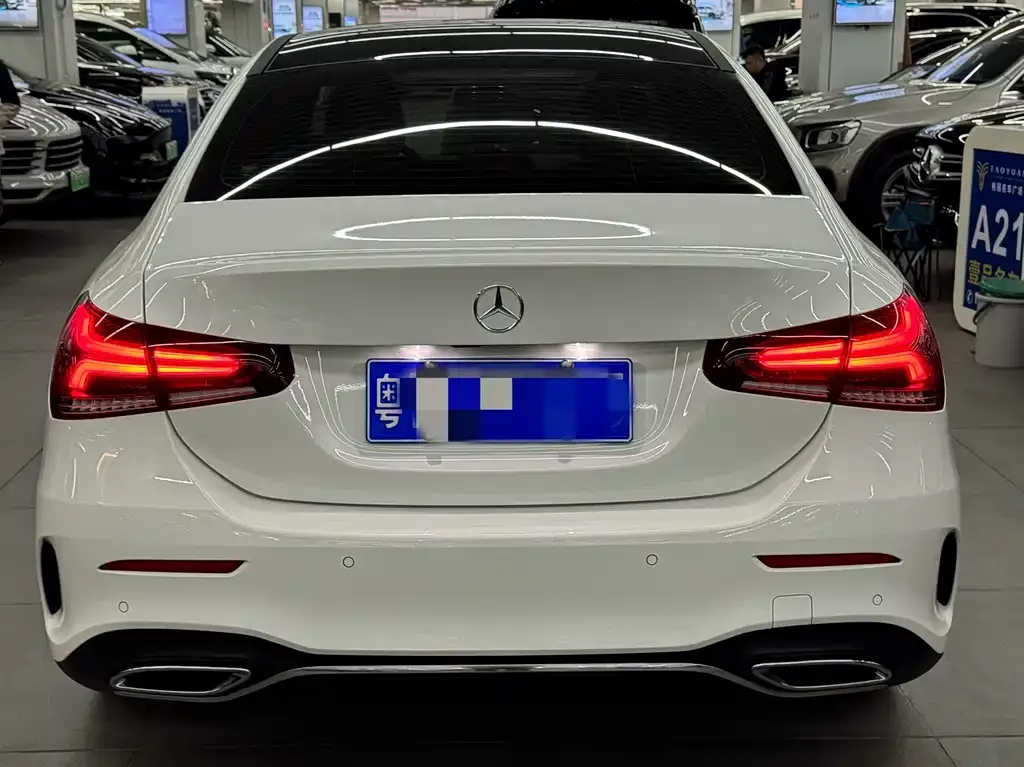 Mercedes-Benz A-Class — фото 7