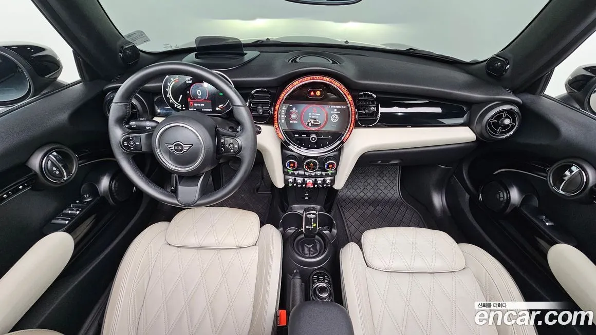 Mini Cooper Convertible — фото 10