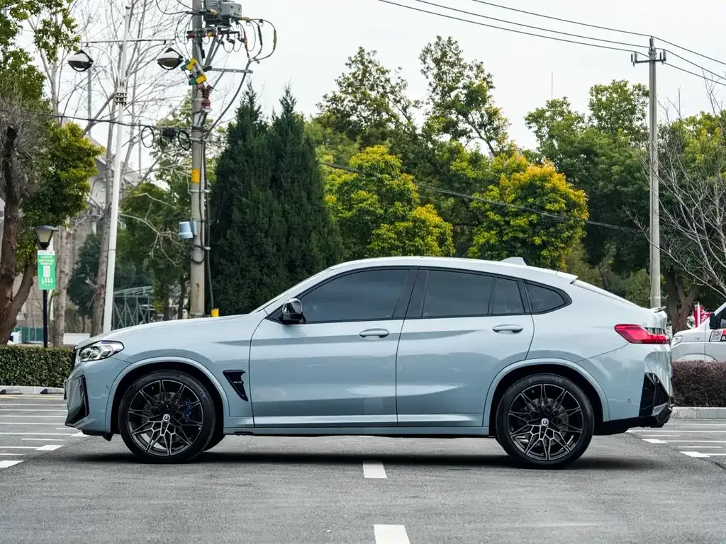 BMW X4 M — фото 7