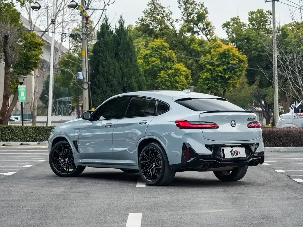 BMW X4 M — фото 8