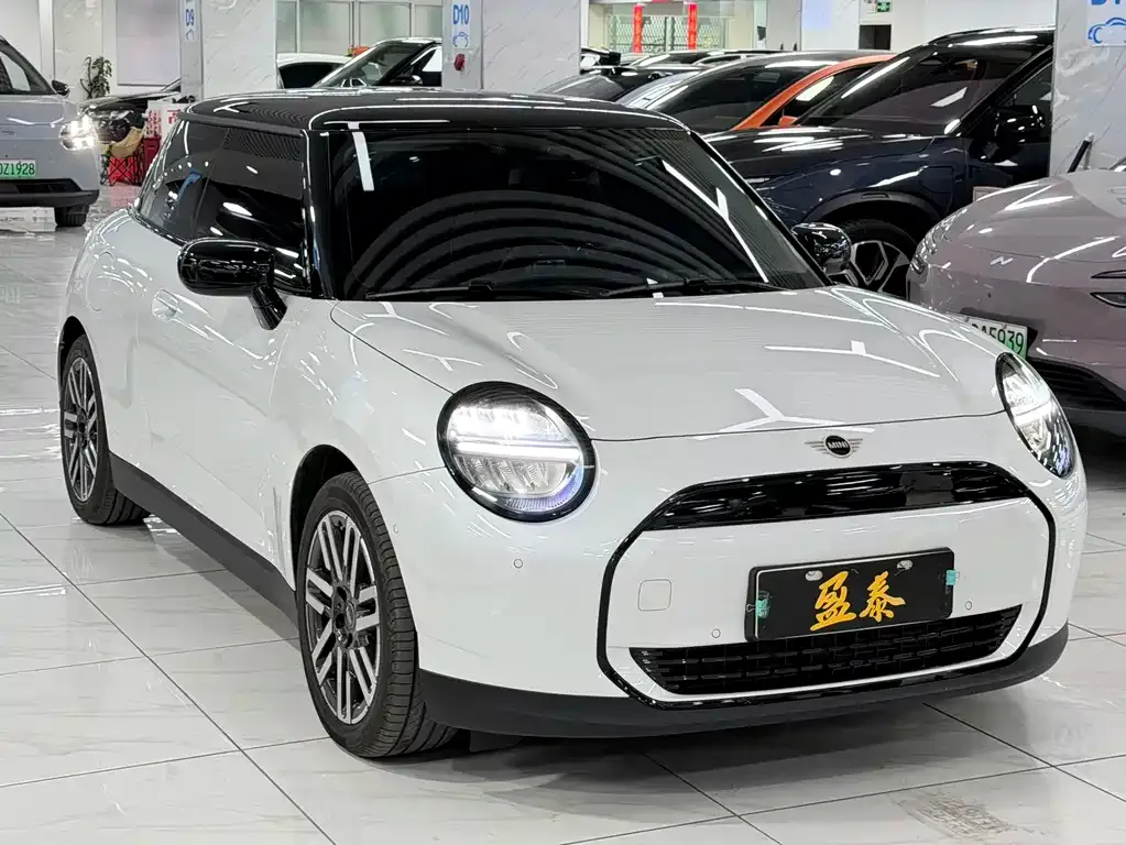 MINI Cooper EV — фото 6