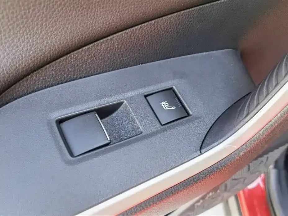 Toyota RAV4 Prime — фото 8
