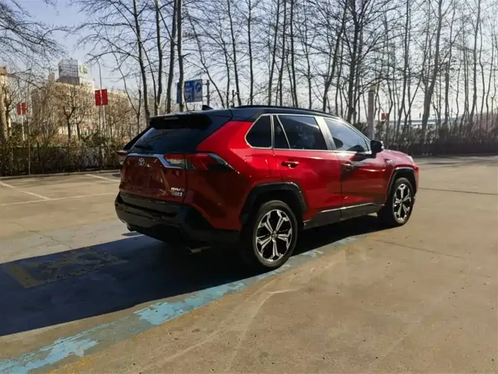 Toyota RAV4 Prime — фото 6
