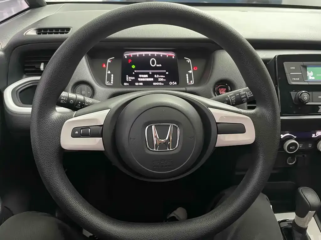 Honda Fit — фото 9