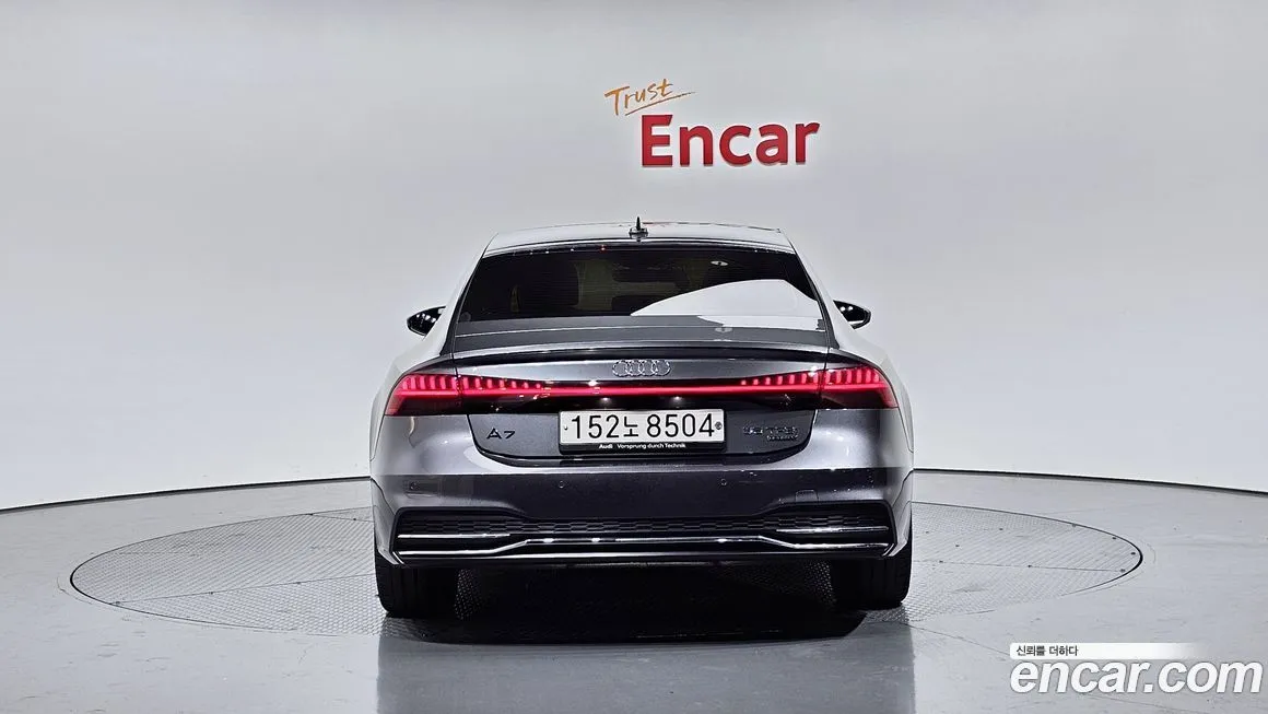 Audi A7 — фото 2