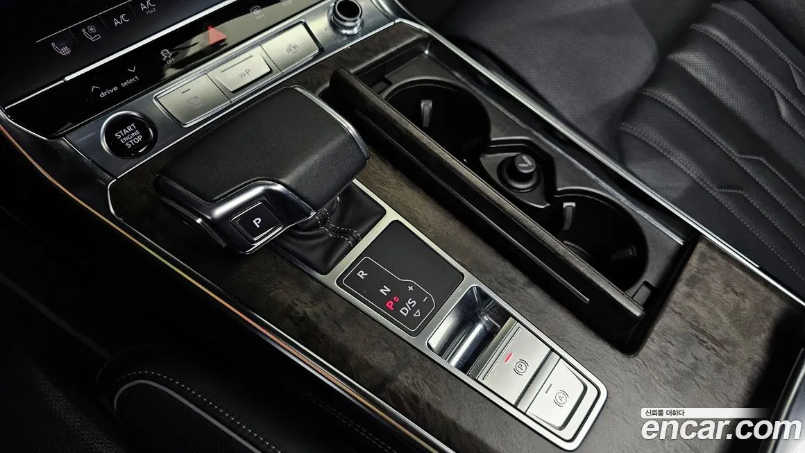 Audi A7 — фото 9