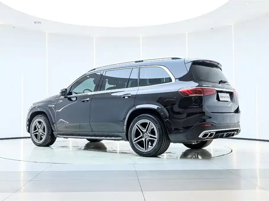 Mercedes-Benz GLS — фото 8