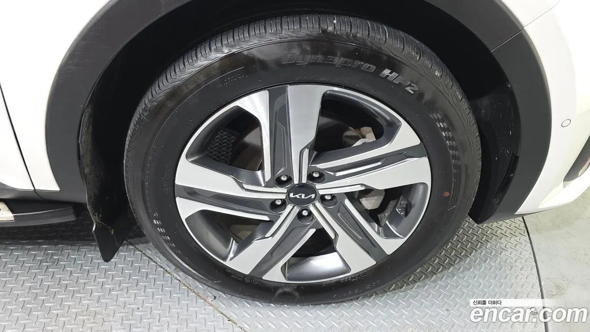 Kia Sorento — фото 9