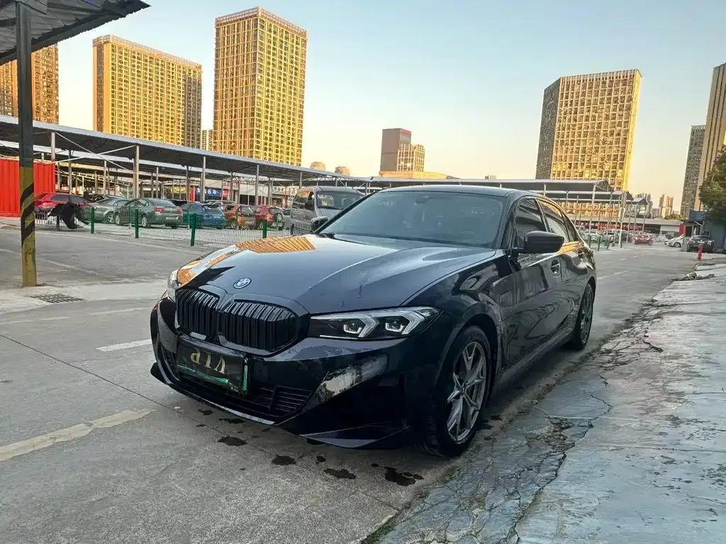 BMW i3 — фото 1
