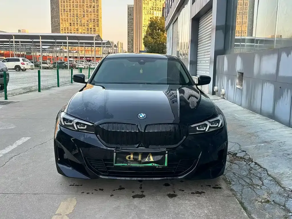 BMW i3 — фото 8