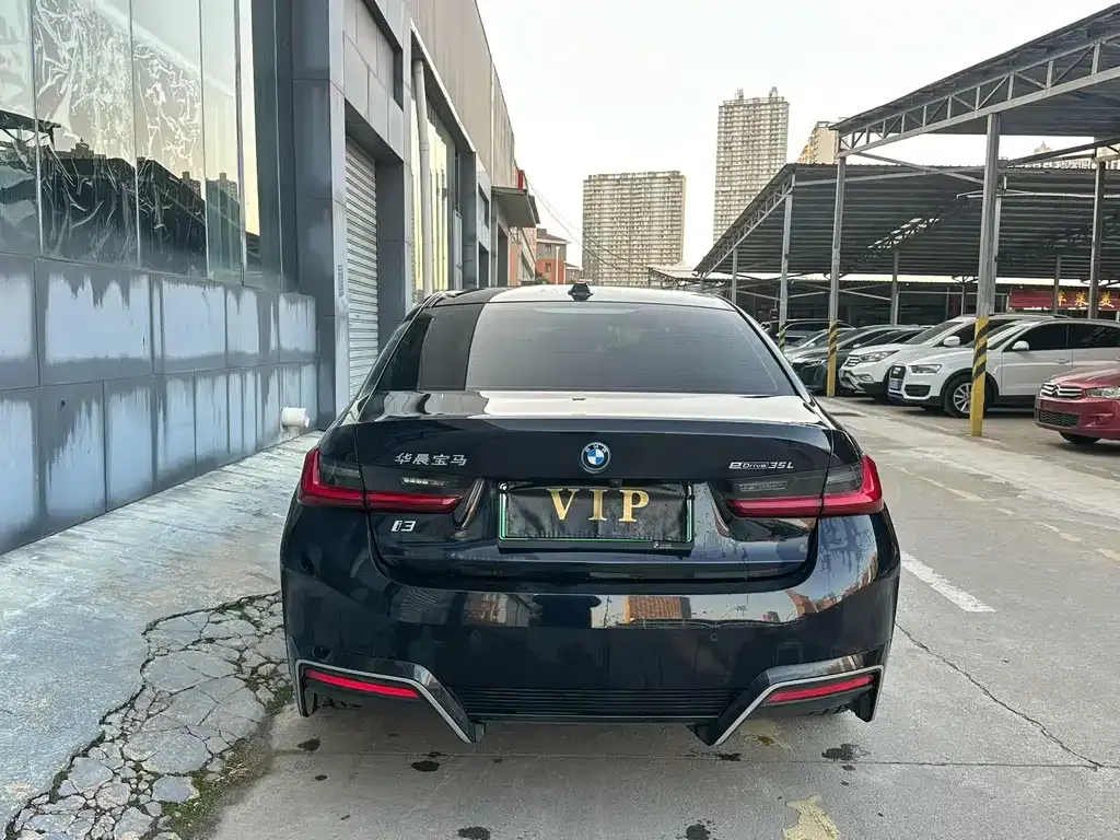 BMW i3 — фото 4