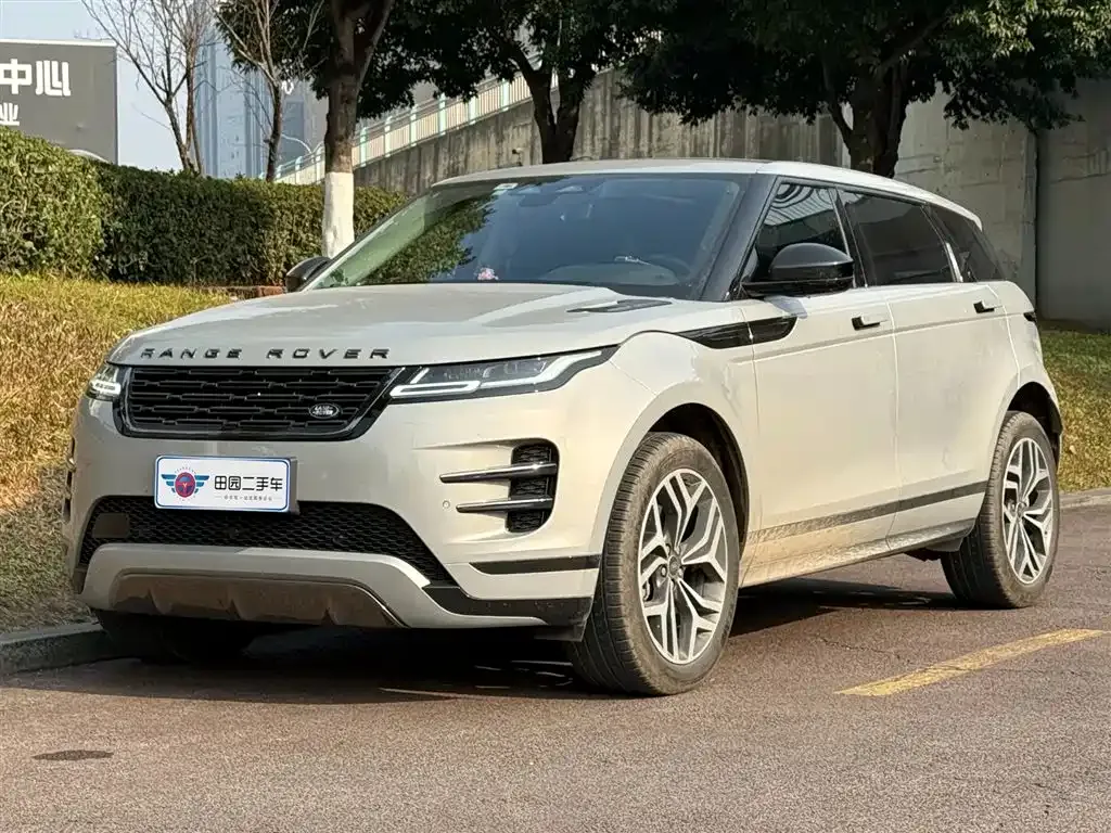 Land Rover Evoque — фото 1