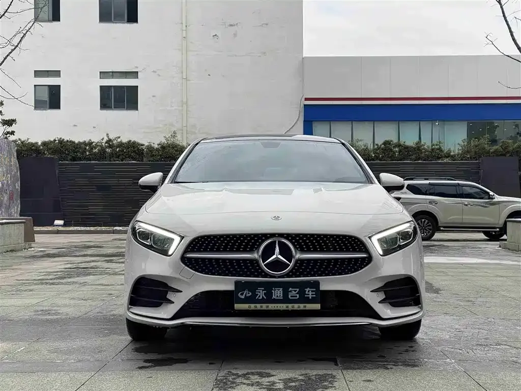 Mercedes-Benz A-Class — фото 6