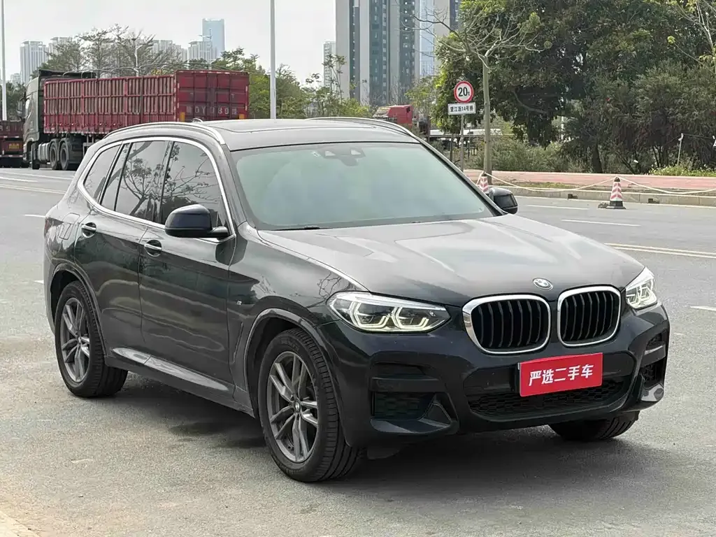 BMW X3 — фото 2