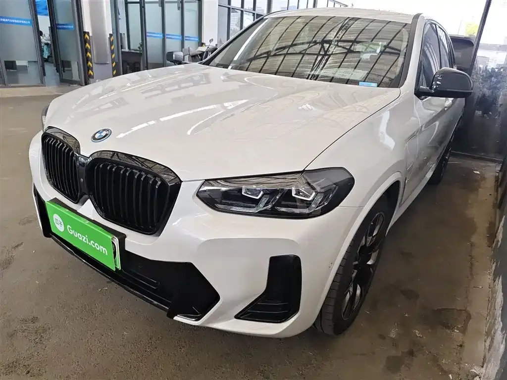BMW iX3 — фото 5