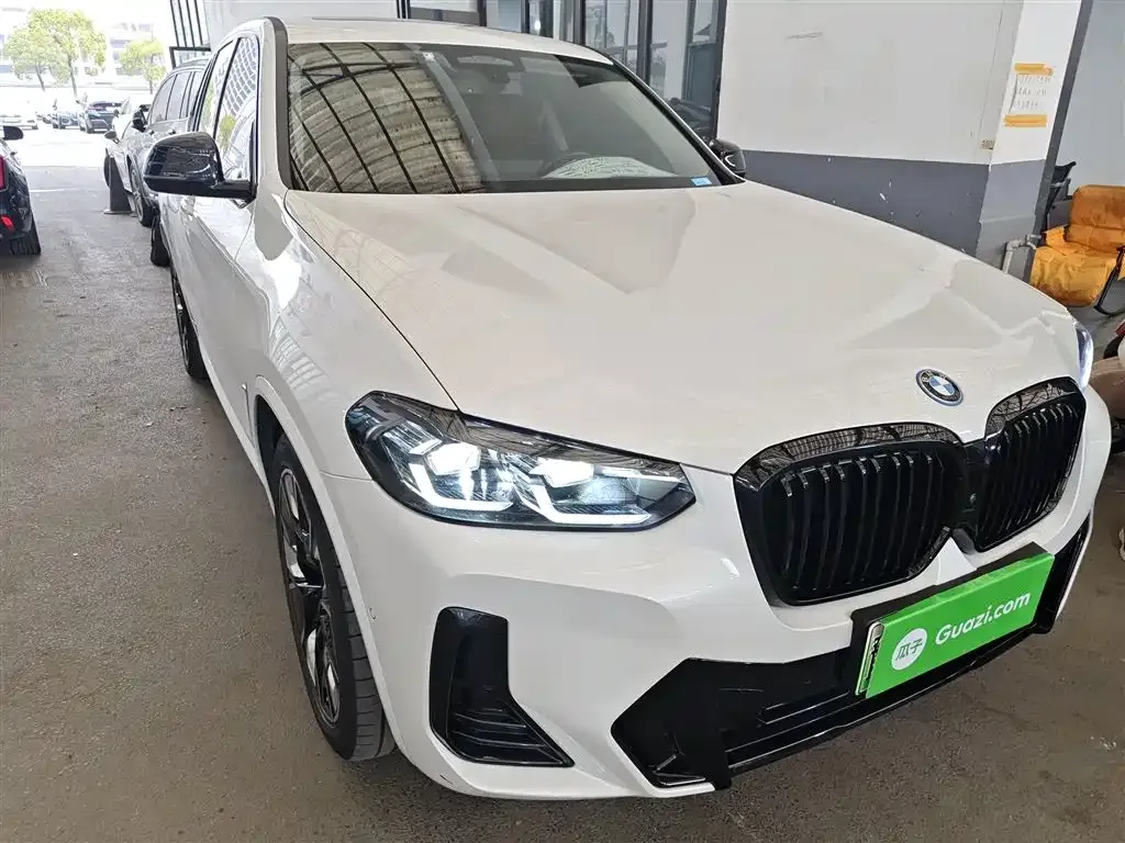 BMW iX3 — фото 9
