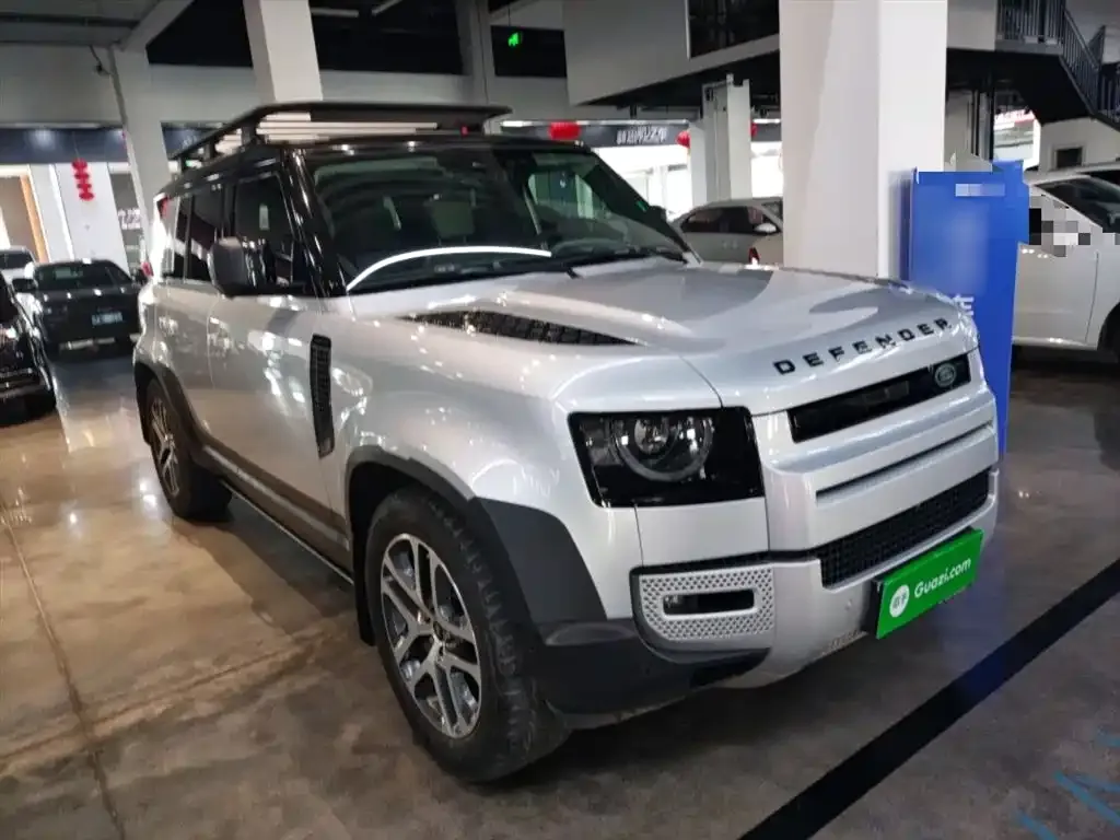 Land Rover Defender — фото 8