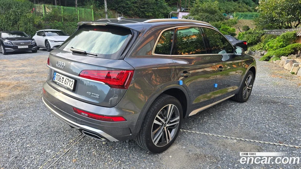 Audi Q5 — фото 10