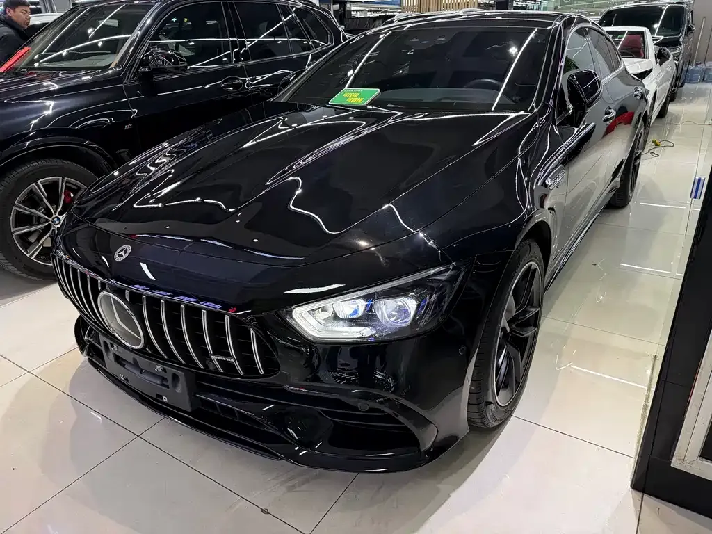 Mercedes-Benz AMG GT — фото 1