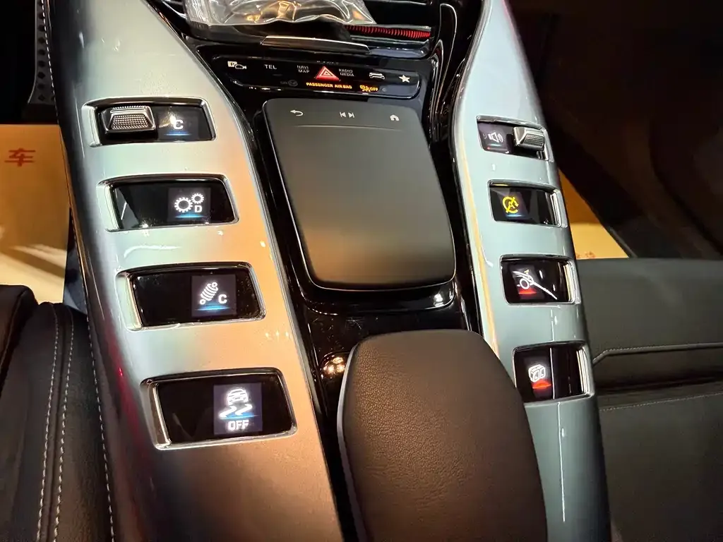 Mercedes-Benz AMG GT — фото 6
