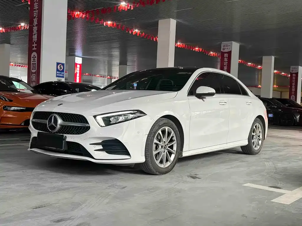 Mercedes-Benz A-Class — фото 1