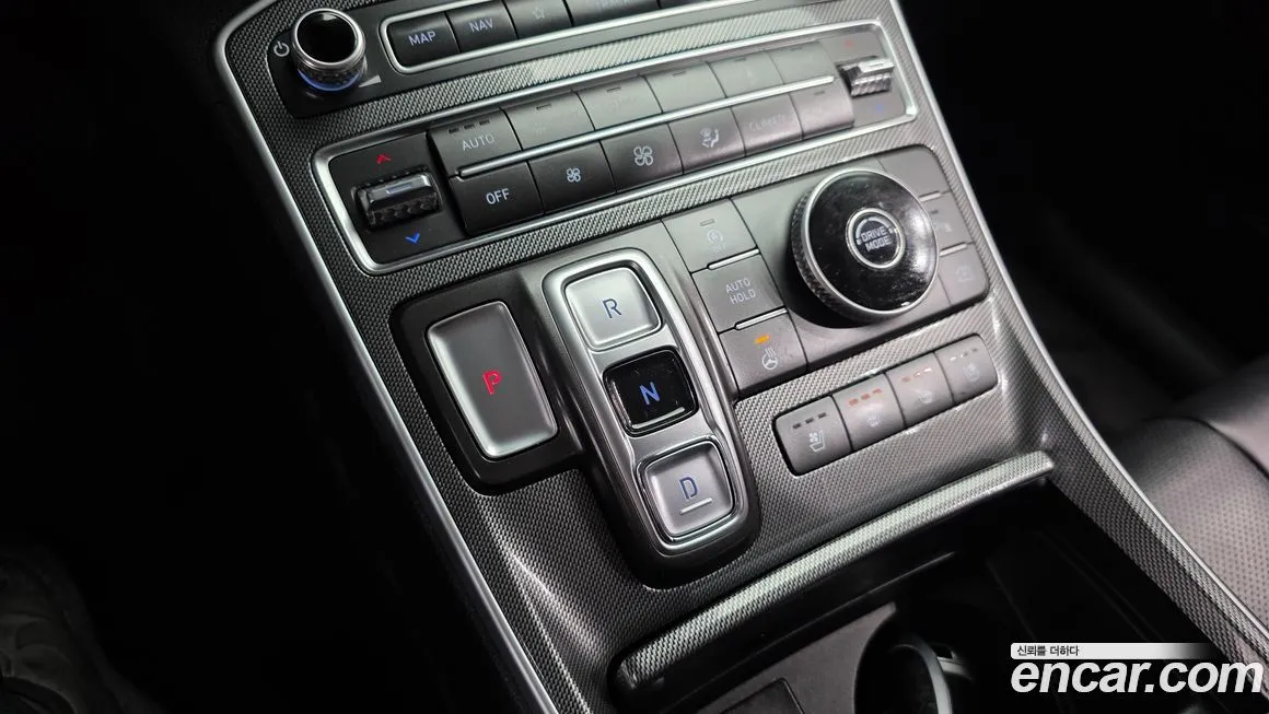 Hyundai Santafe — фото 8