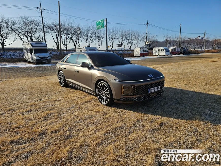 Hyundai Grandeur — фото 1