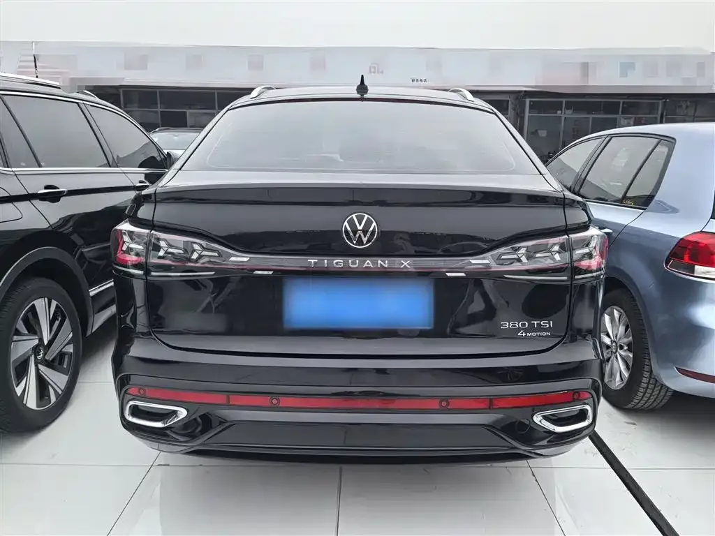 Volkswagen Tiguan X — фото 9