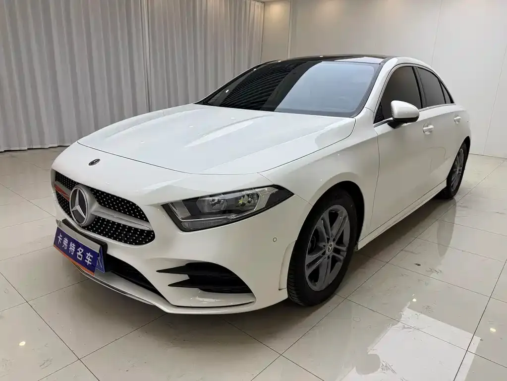 Mercedes-Benz A-Class — фото 1
