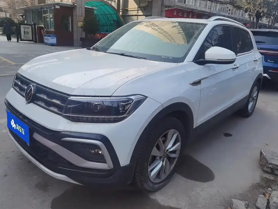 Volkswagen T-Cross — фото 1