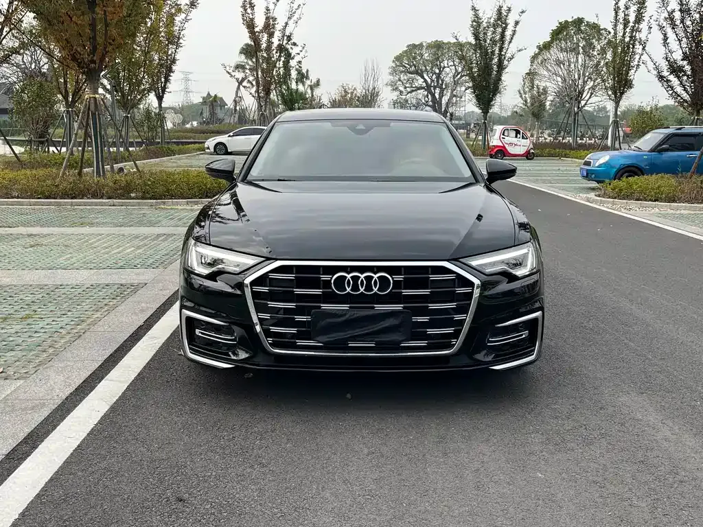 Audi A6L — фото 5