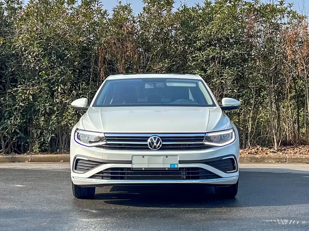 Volkswagen Bora — фото 4