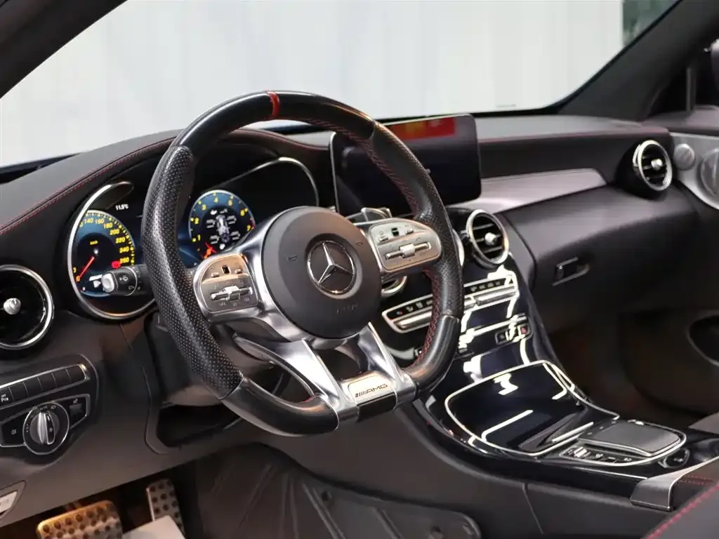 Mercedes-Benz C-Class AMG — фото 10