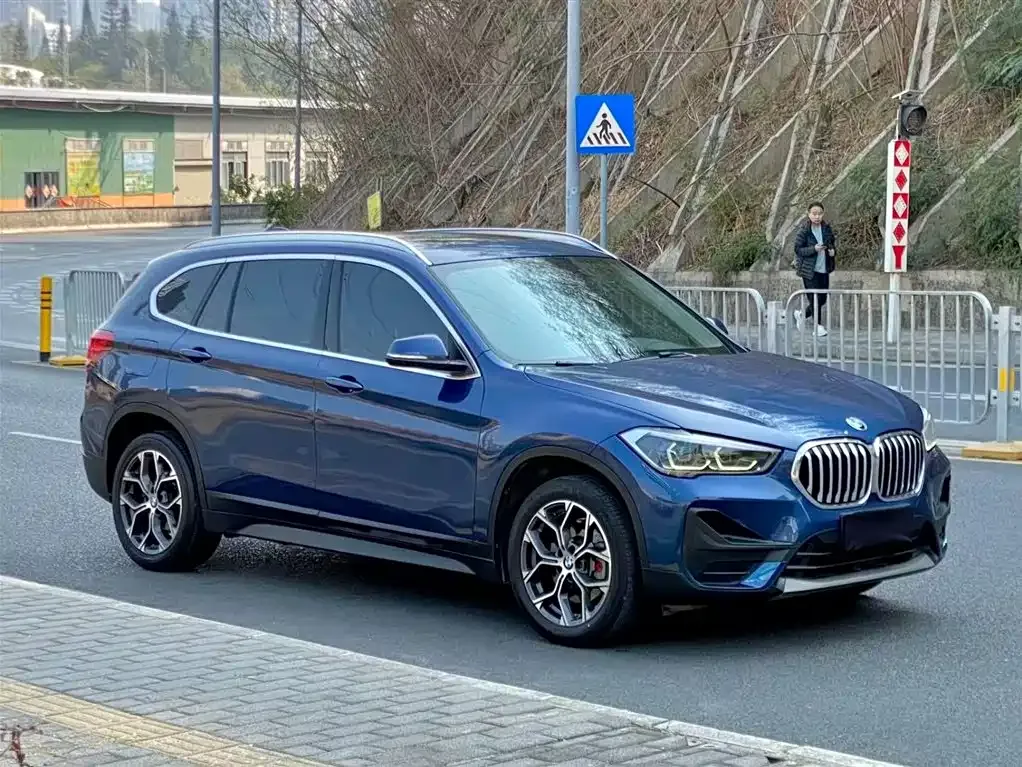 BMW X1 — фото 4