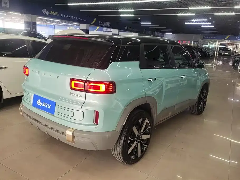Geely Icon — фото 7
