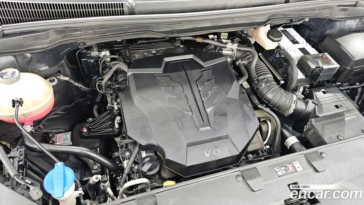 Kia Carnival — фото 10