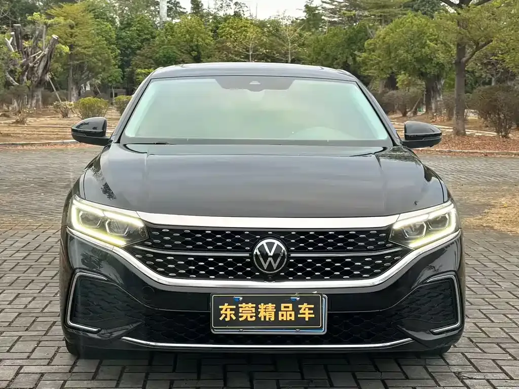 Volkswagen Passat — фото 4