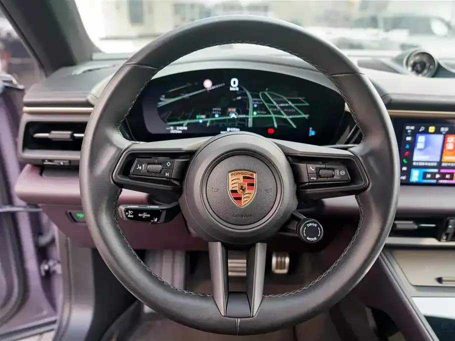 Porsche Macan EV — фото 10