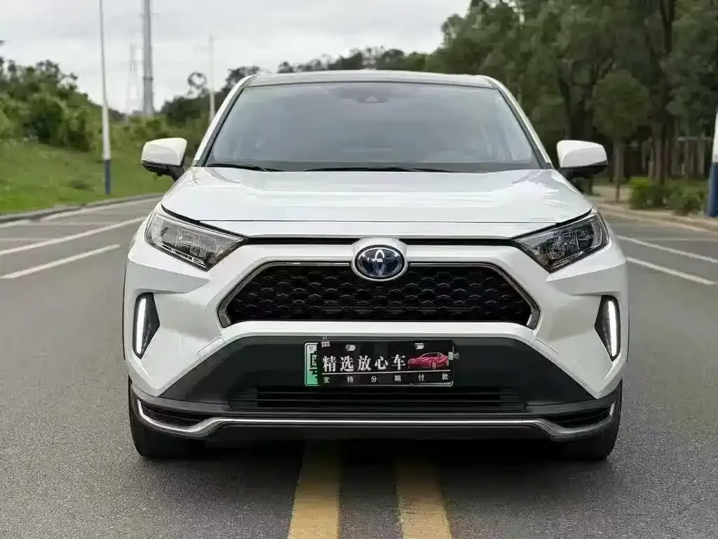Toyota RAV4 Prime — фото 4