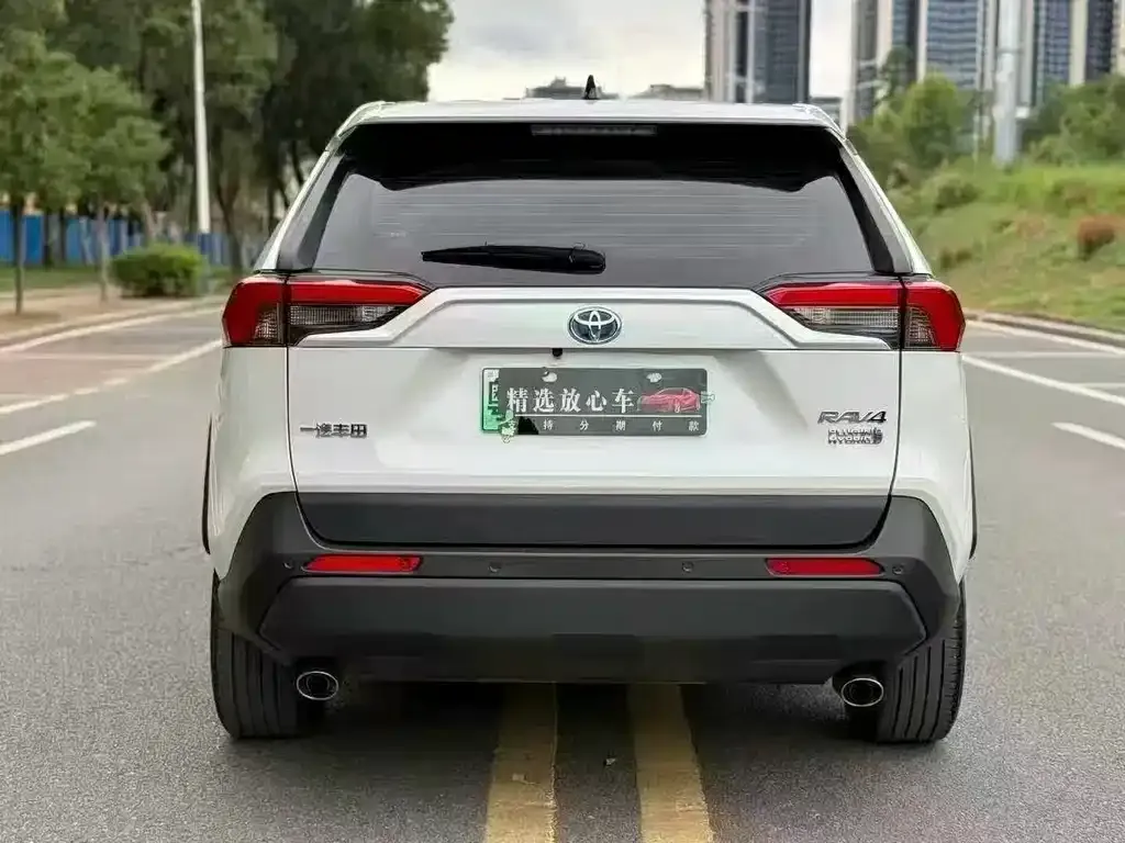 Toyota RAV4 Prime — фото 5