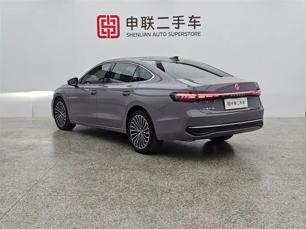 Volkswagen Passat — фото 8