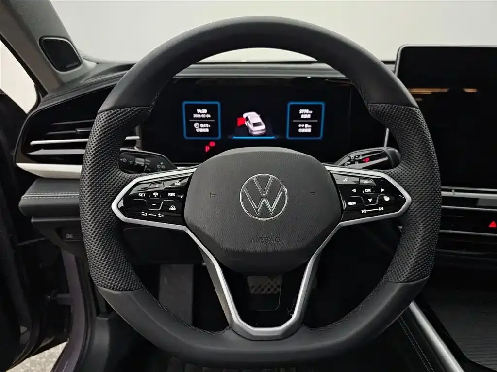 Volkswagen Passat — фото 5