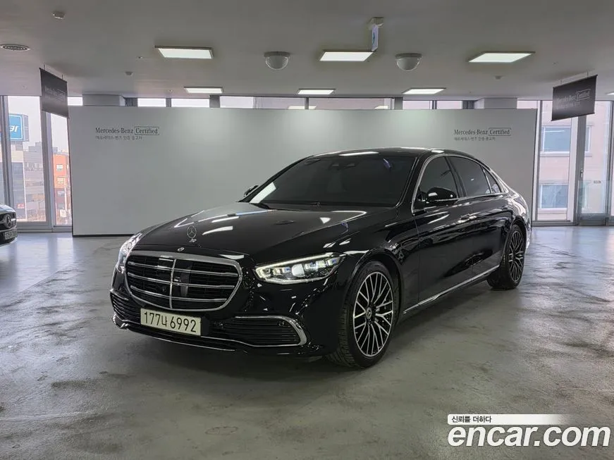 Mercedes-Benz S-Class — фото 1