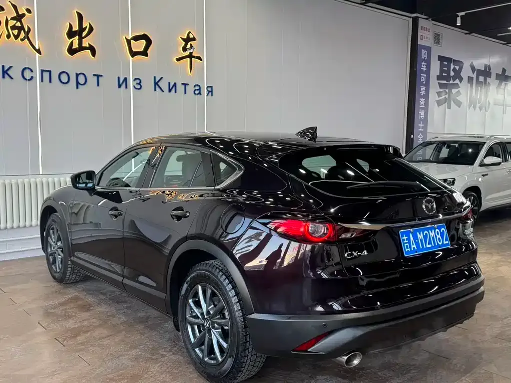 Mazda CX-4 — фото 8