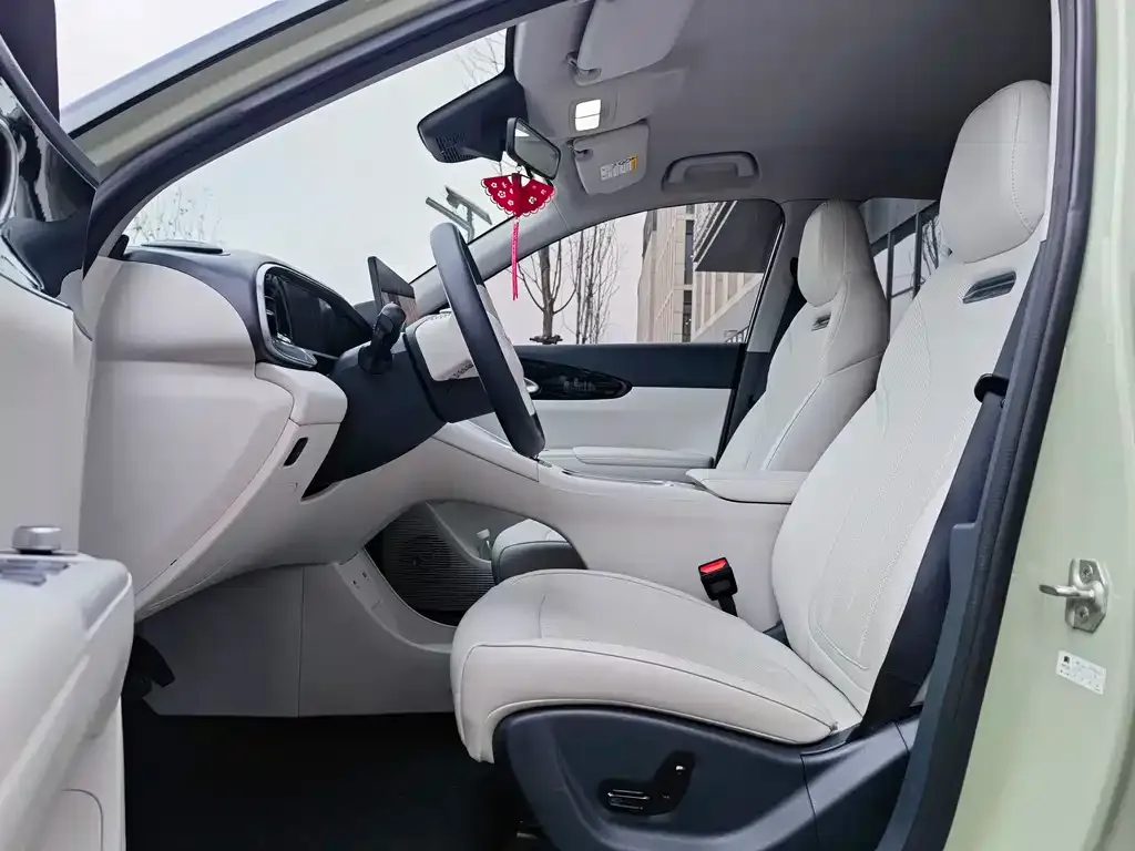 Geely Starburst — фото 6