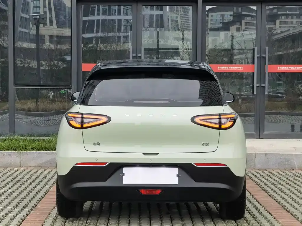 Geely Starburst — фото 9