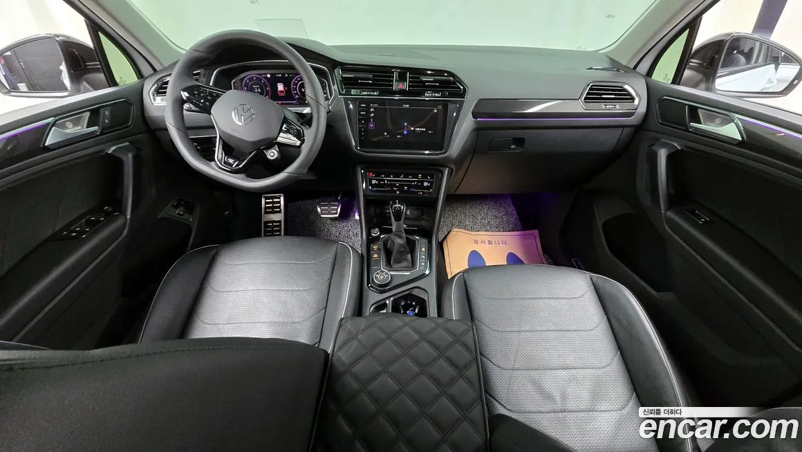 Volkswagen Tiguan — фото 8